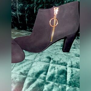 Impo ankle boots